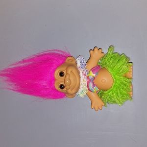 VTG Russ Hula Hawaiian Girl Troll Doll Purple Pink Hair Skirt Lei 4”